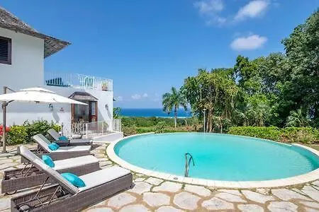 Hospitalityexpert Cosy 3 Bedroom Villa & Cottage, Pool, Beach Access, Sleeps 16 Бухта Монтего